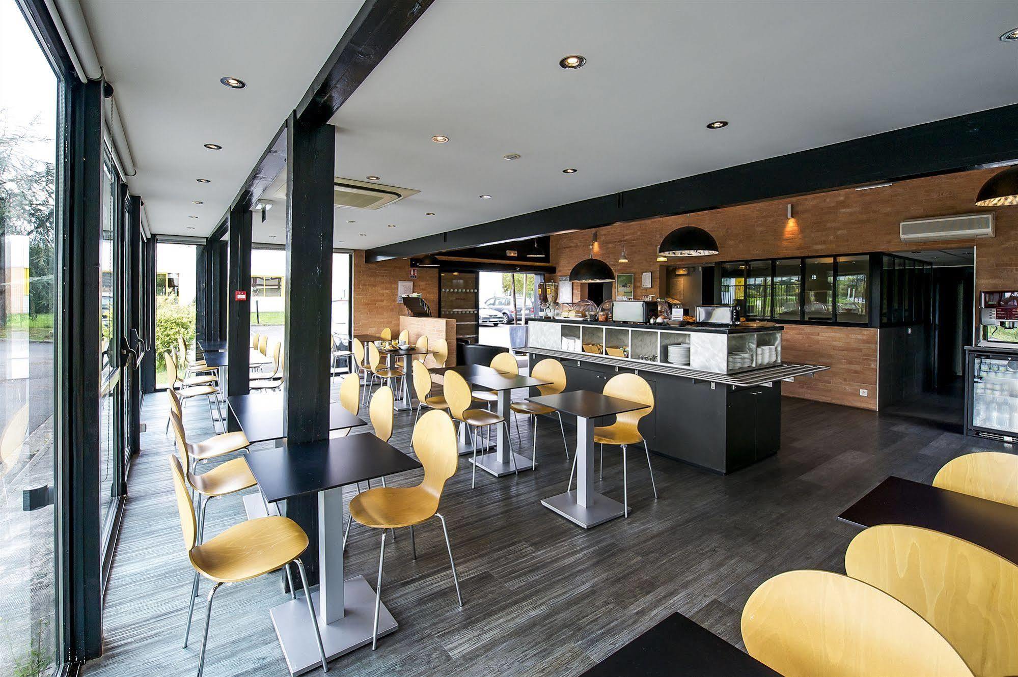 The Originals Access Hotel Bordeaux Aeroport Mérignac Exterior foto